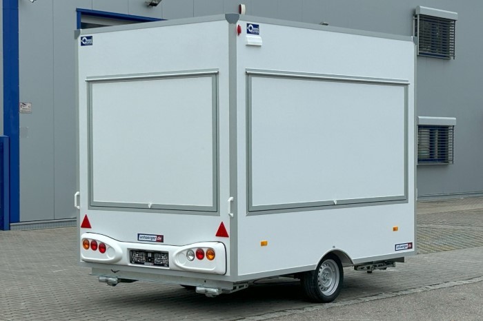 PRZYCZEPA HANDLOWA H13302HL